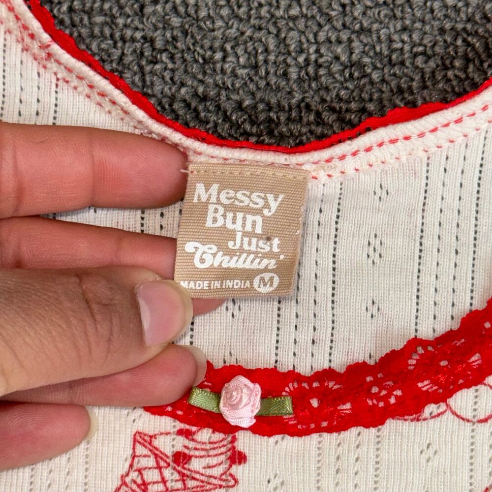 Messy Bun Just Chillin Pajama Crop Tank Top Junior's Size Medium Soft Coquette - Picture 3 of 6